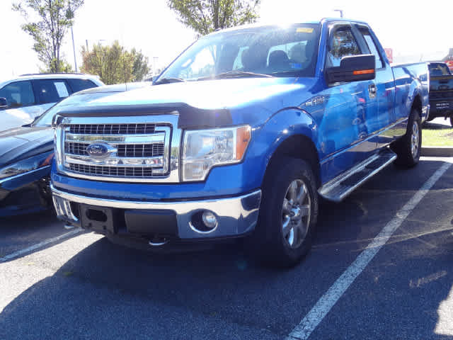 Used 2014 Ford F150 XLT w/ XLT Chrome Package AWD/4WD image 2