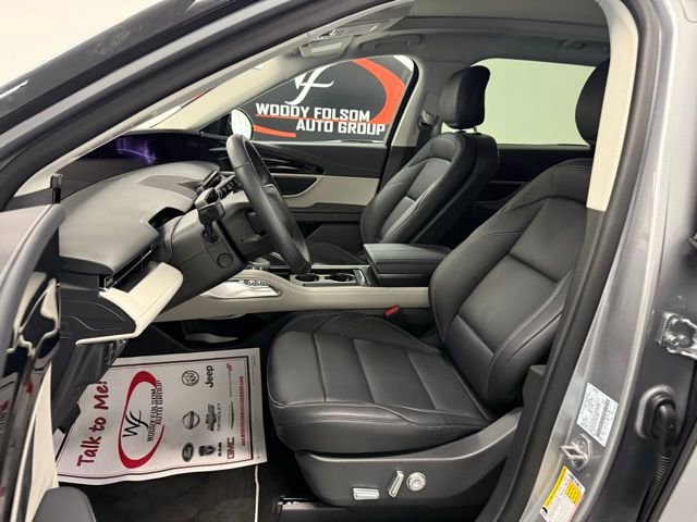 Used 2025 Lincoln Nautilus Premier w/ Equipment Group 102A image 13