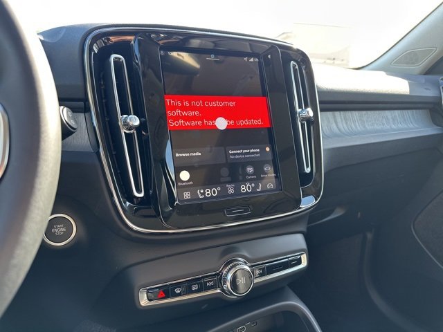 New 2026 Volvo XC40 B5 Plus w/ Protection Package Premier image 15