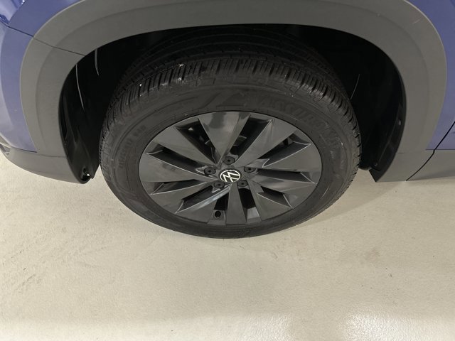 Certified 2024 Volkswagen Taos S w/ MDO Package image 11