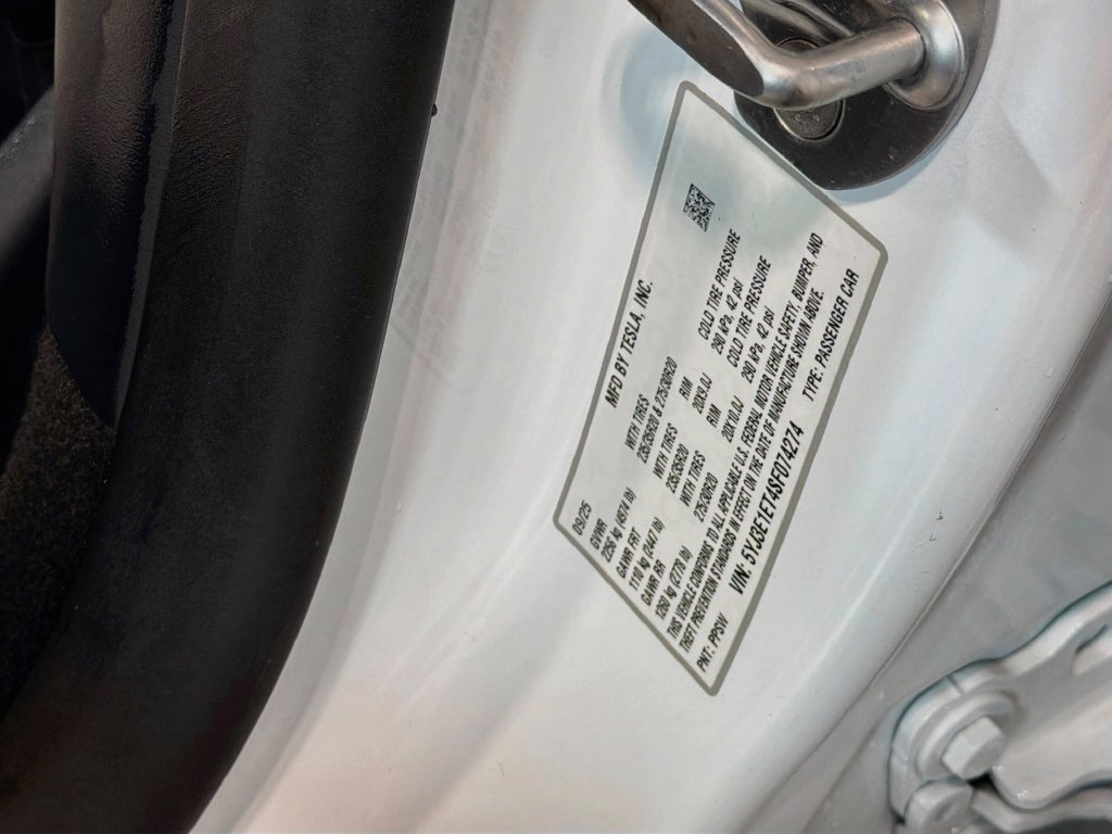 Used 2025 Tesla Model 3 Performance AWD/4WD image 29