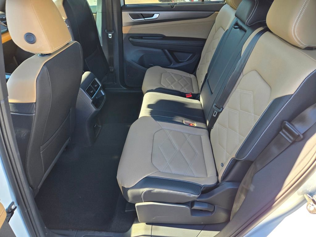 New 2026 Volkswagen Atlas Cross Sport SE AWD/4WD image 7
