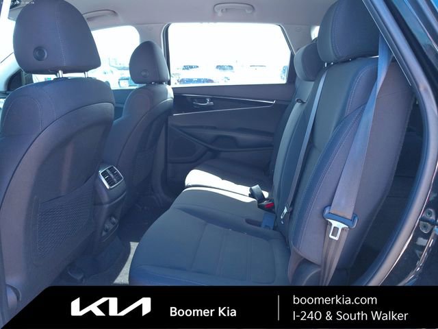 Certified 2020 Kia Sorento LX w/ LX I4 Convenience Package image 9
