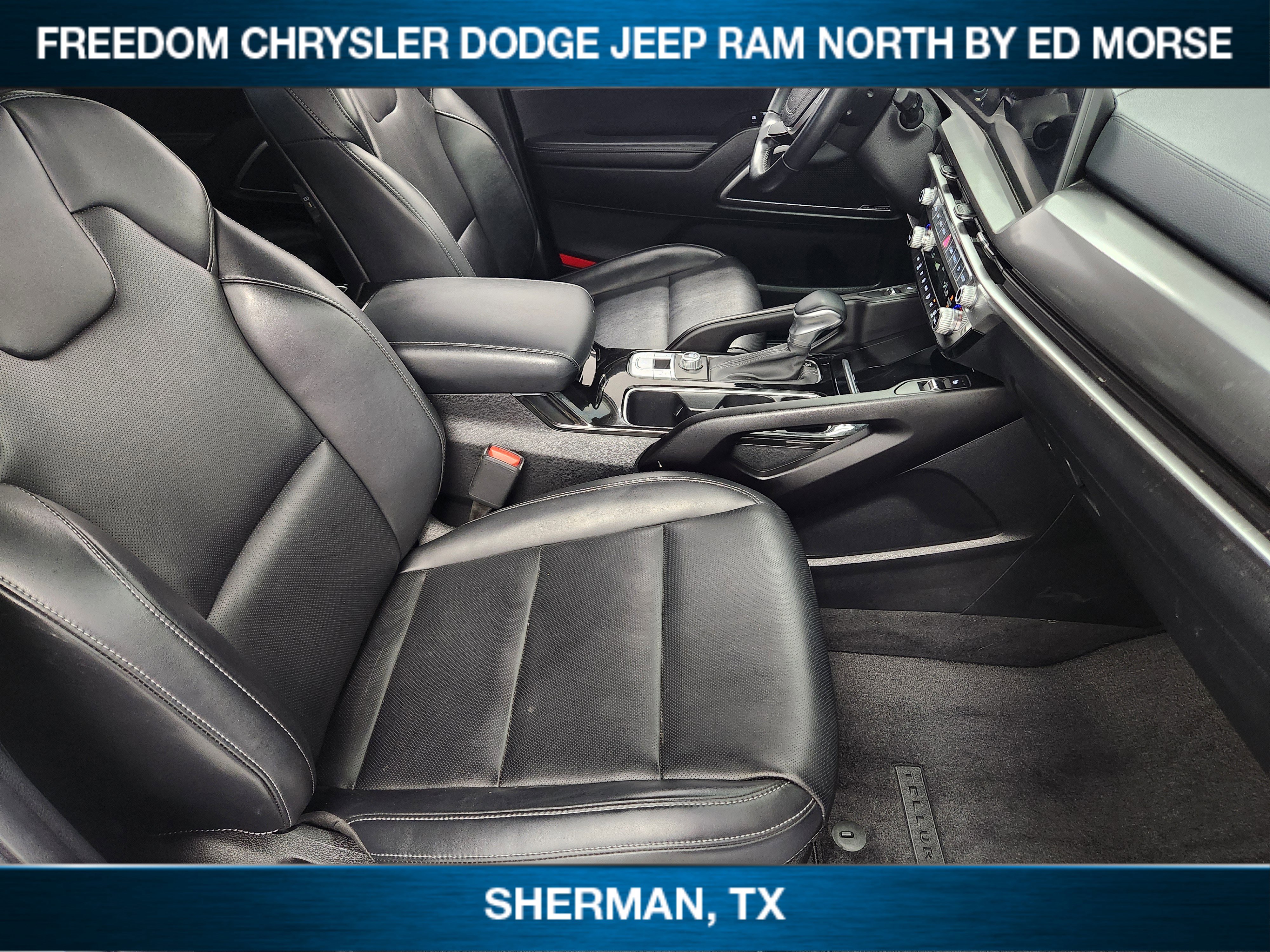 Used 2025 Kia Telluride S image 9