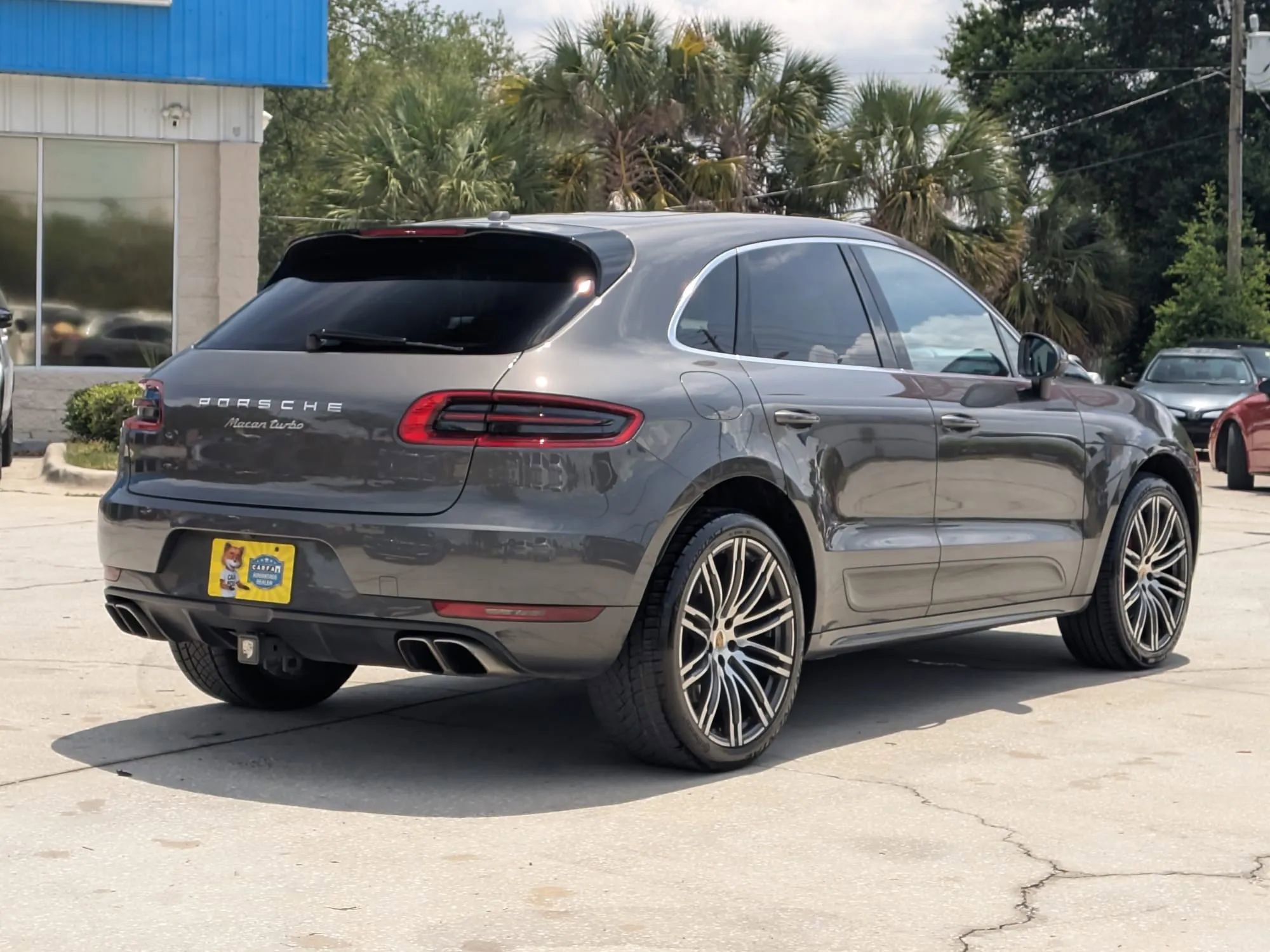 Used 2015 Porsche Macan Turbo AWD/4WD image 3