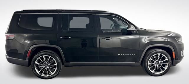Used 2022 Jeep Wagoneer Series III w/ Premium Group I image 9