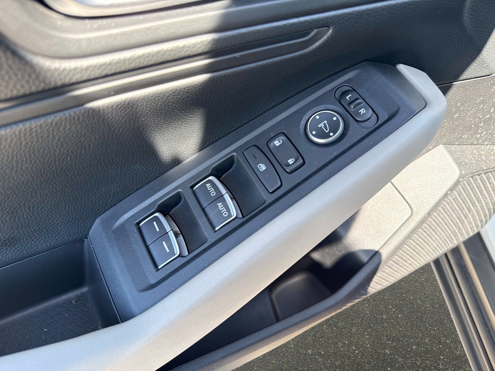 Used 2024 Honda Accord LX image 14