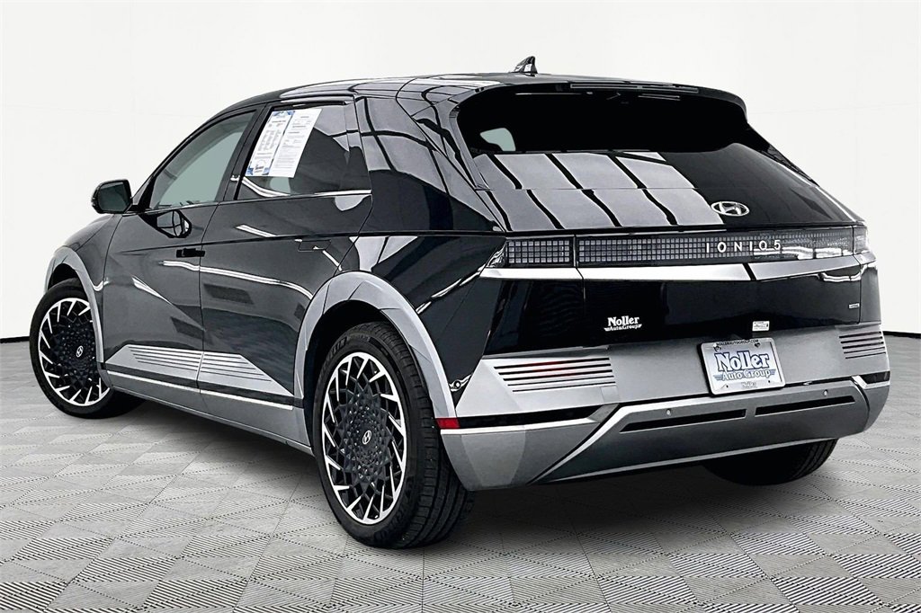 Used 2024 Hyundai Ioniq 5 Limited image 13