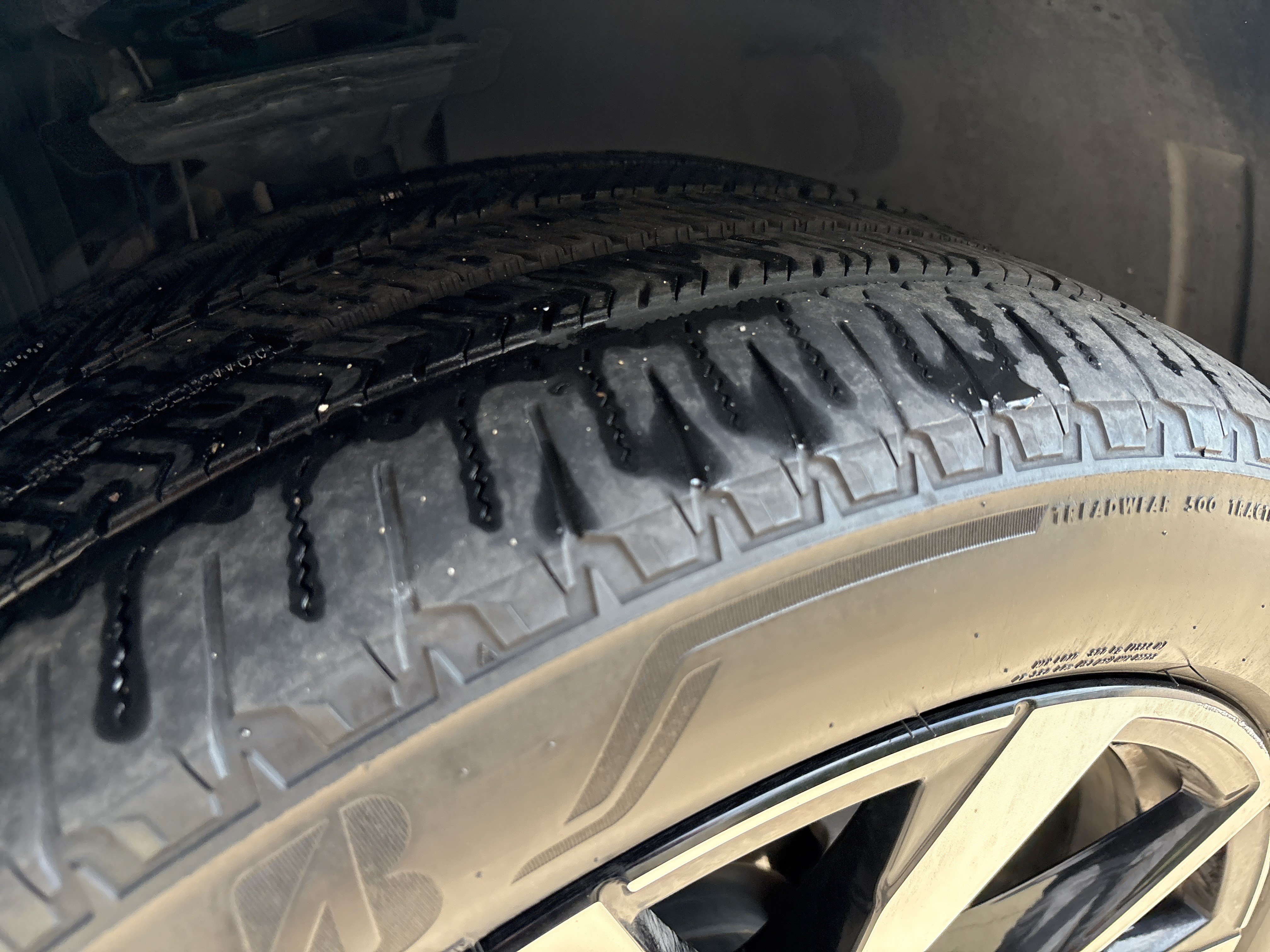 Used 2024 Volkswagen Atlas SEL Premium R-Line AWD/4WD image 12