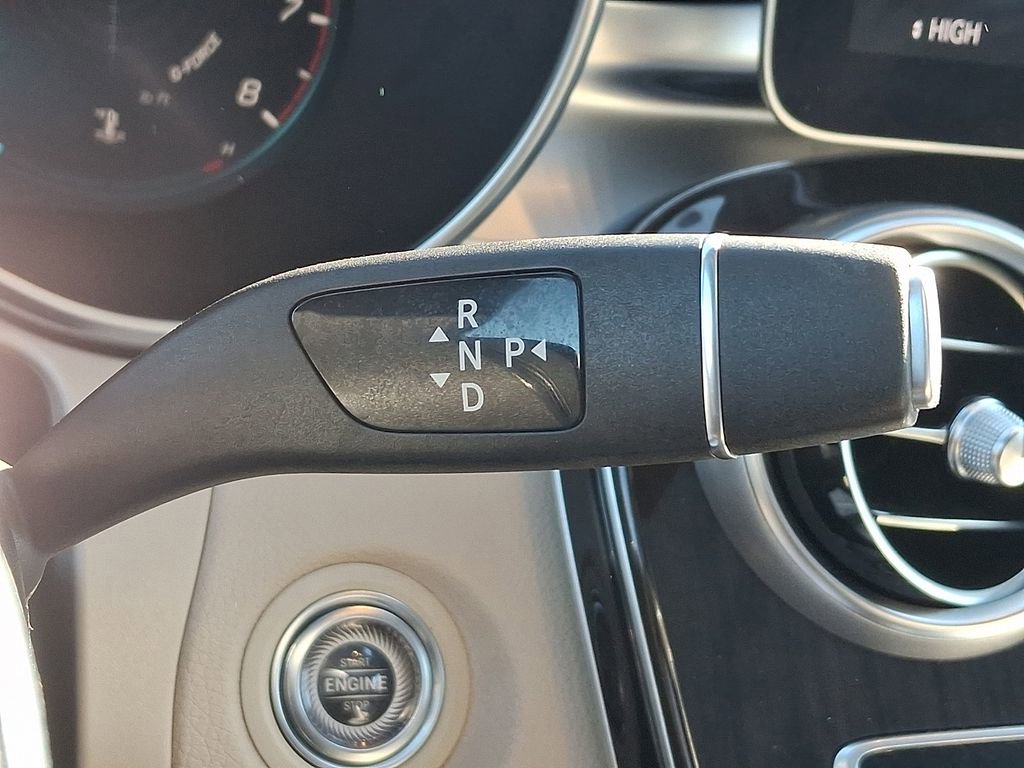 Used 2021 Mercedes-Benz GLC 300 4MATIC w/ Exterior Lighting Package image 18