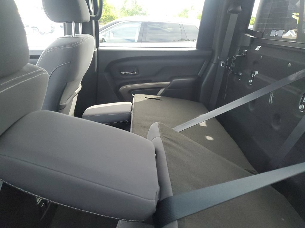 Certified 2024 Nissan Titan SV w/ SV Bronze Edition Package AWD/4WD image 10