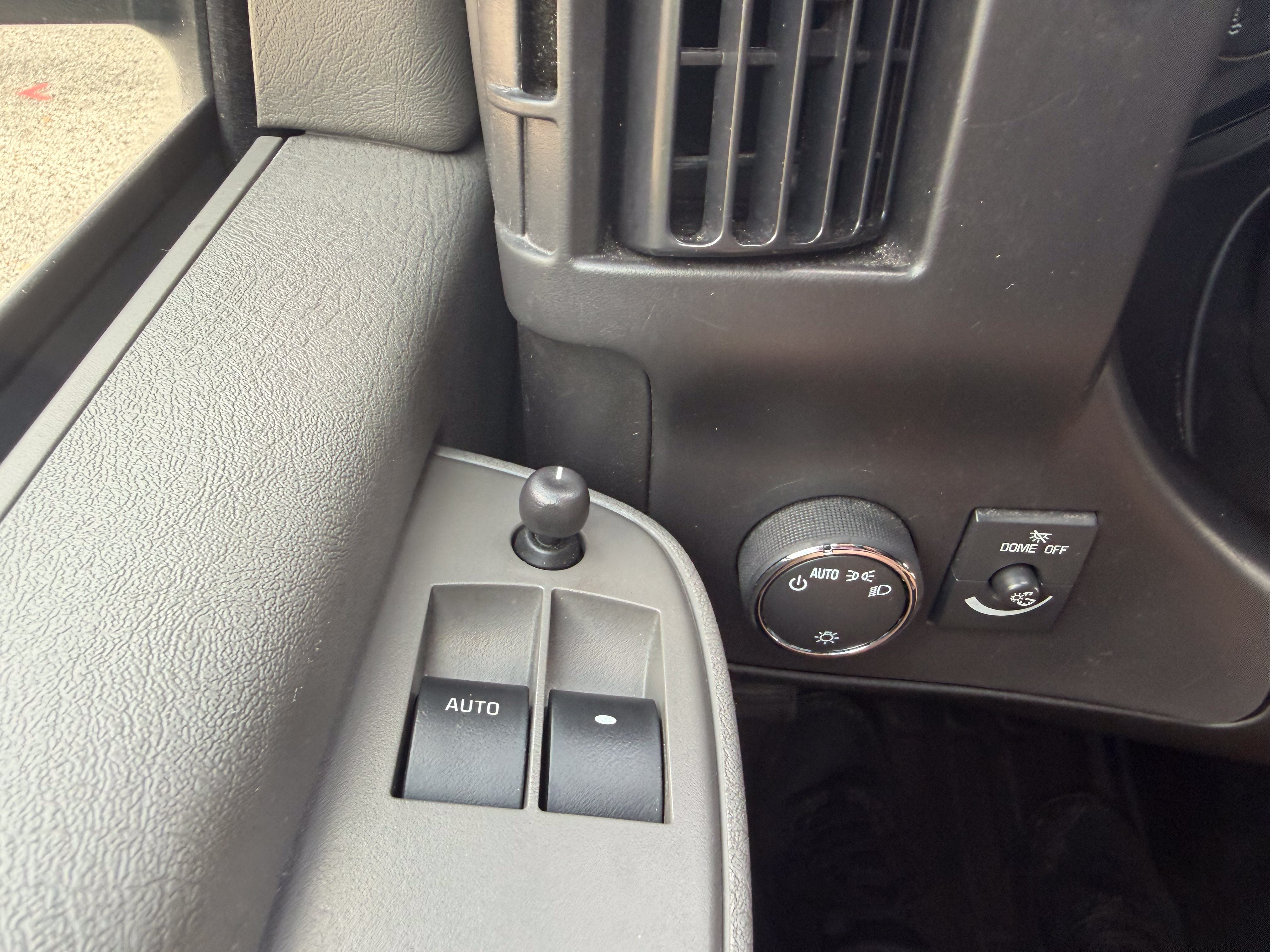 Used 2025 Chevrolet Express 2500 w/ Driver Convenience Package RWD image 13