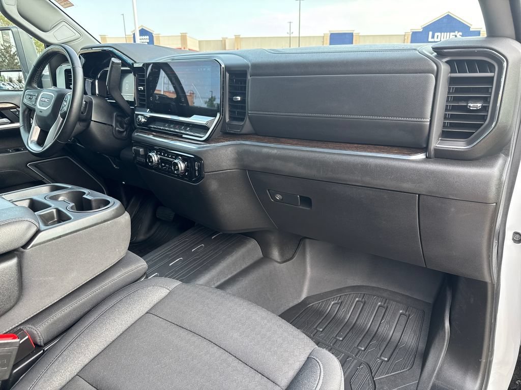 Certified 2025 GMC Sierra 2500 SLE w/ SLE Value Package; AWD/4WD image 37