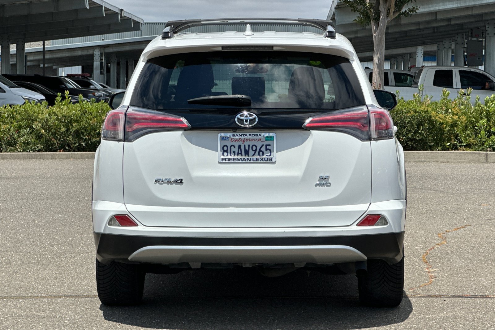 Used 2018 Toyota RAV4 SE w/ Power Extra Value Package AWD/4WD image 5