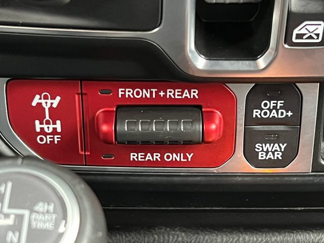 Used 2025 Jeep Wrangler Unlimited Rubicon AWD/4WD image 28