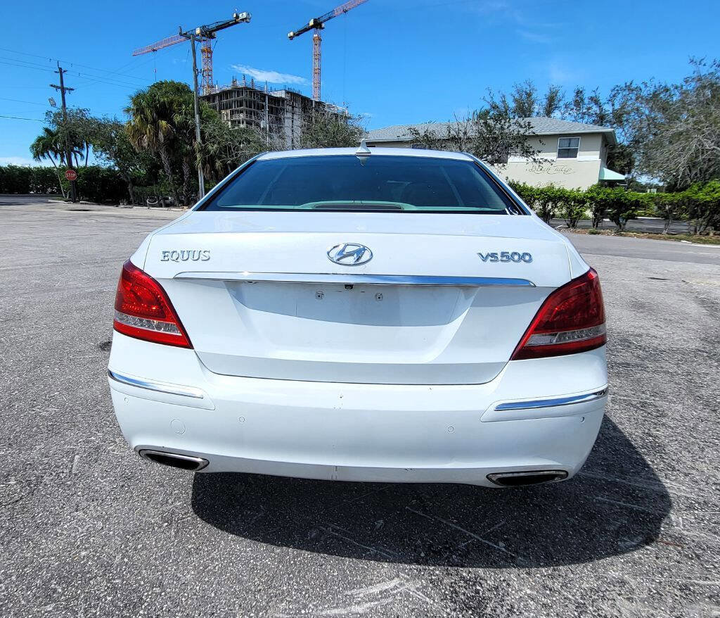 Used 2013 Hyundai Equus Signature image 9