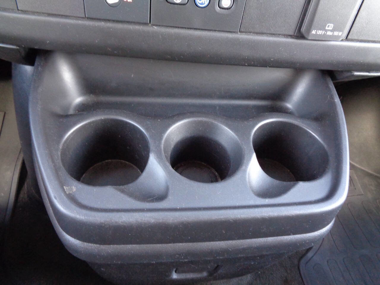 Used 2018 Chevrolet Express 3500 LS RWD image 59