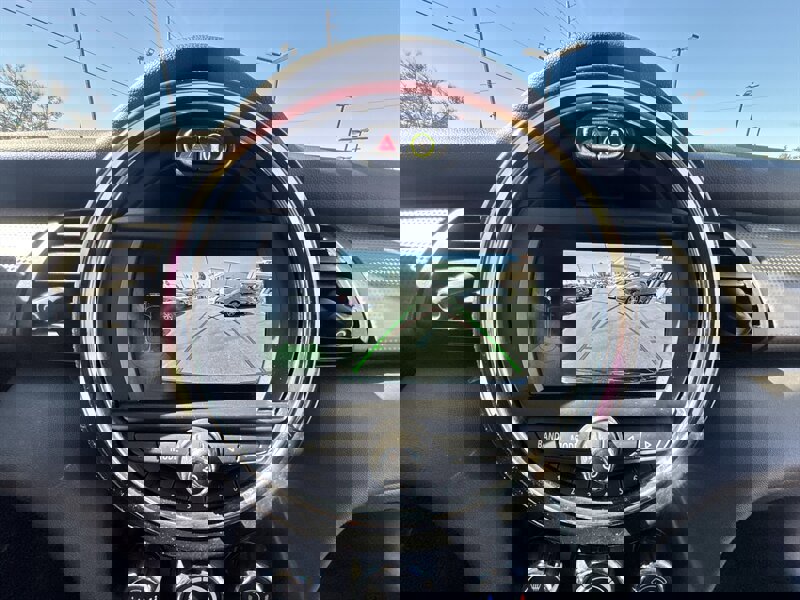 Used 2020 MINI Cooper 2-Door Hardtop image 17