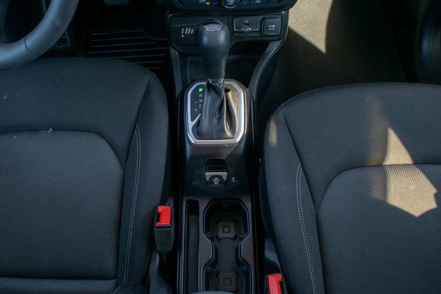 Used 2020 Jeep Renegade Sport image 31