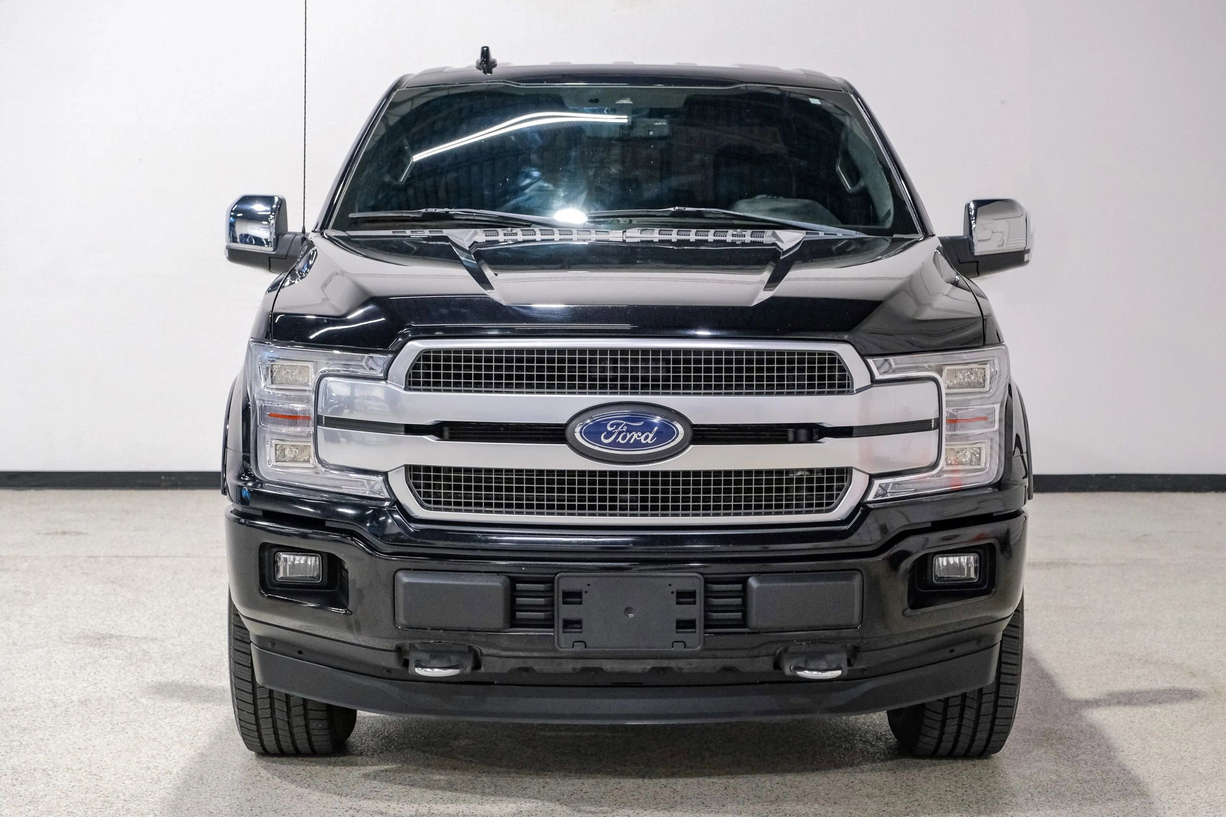 Used 2020 Ford F150 Platinum image 3