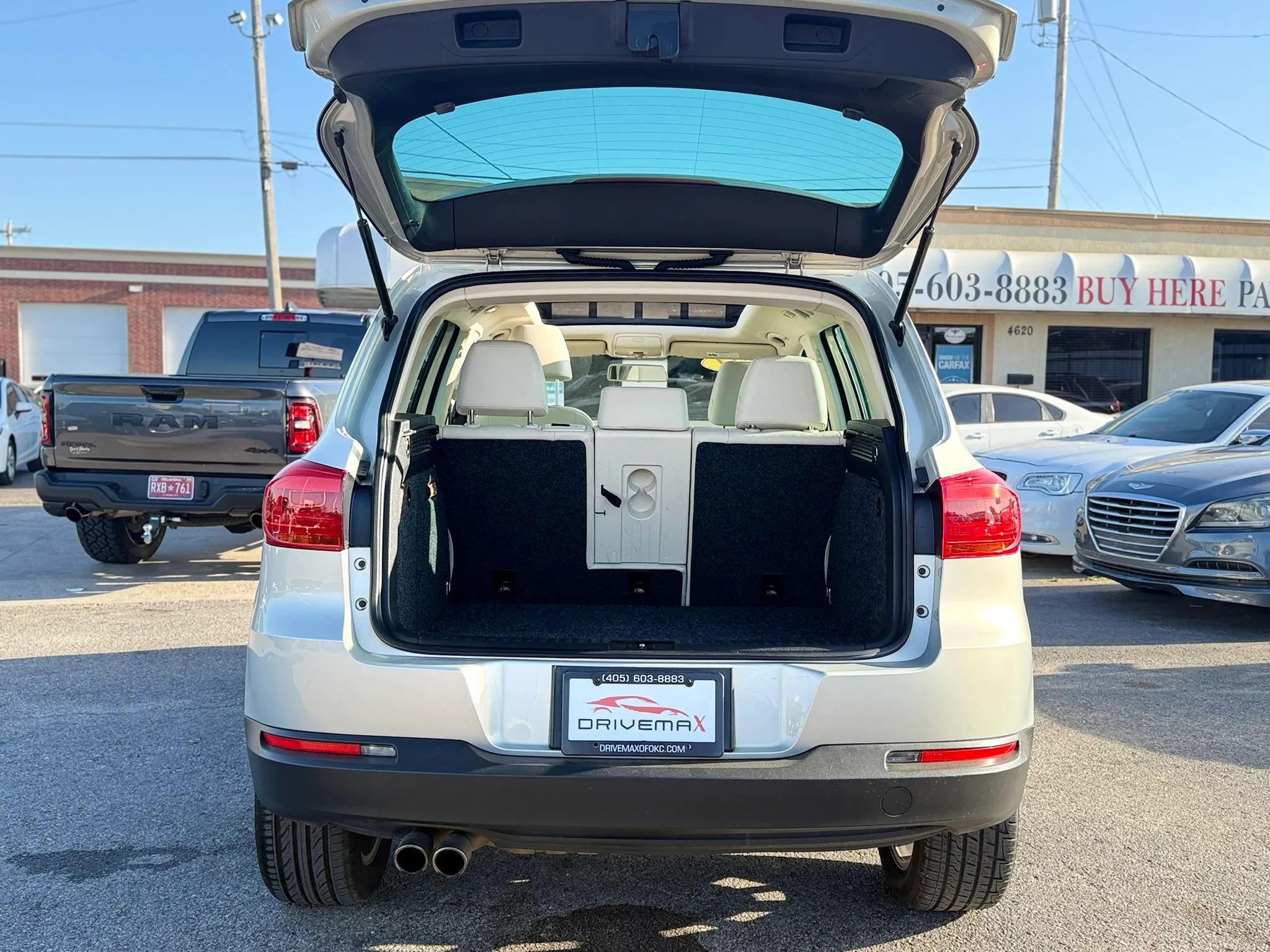 Used 2014 Volkswagen Tiguan SEL FWD image 6