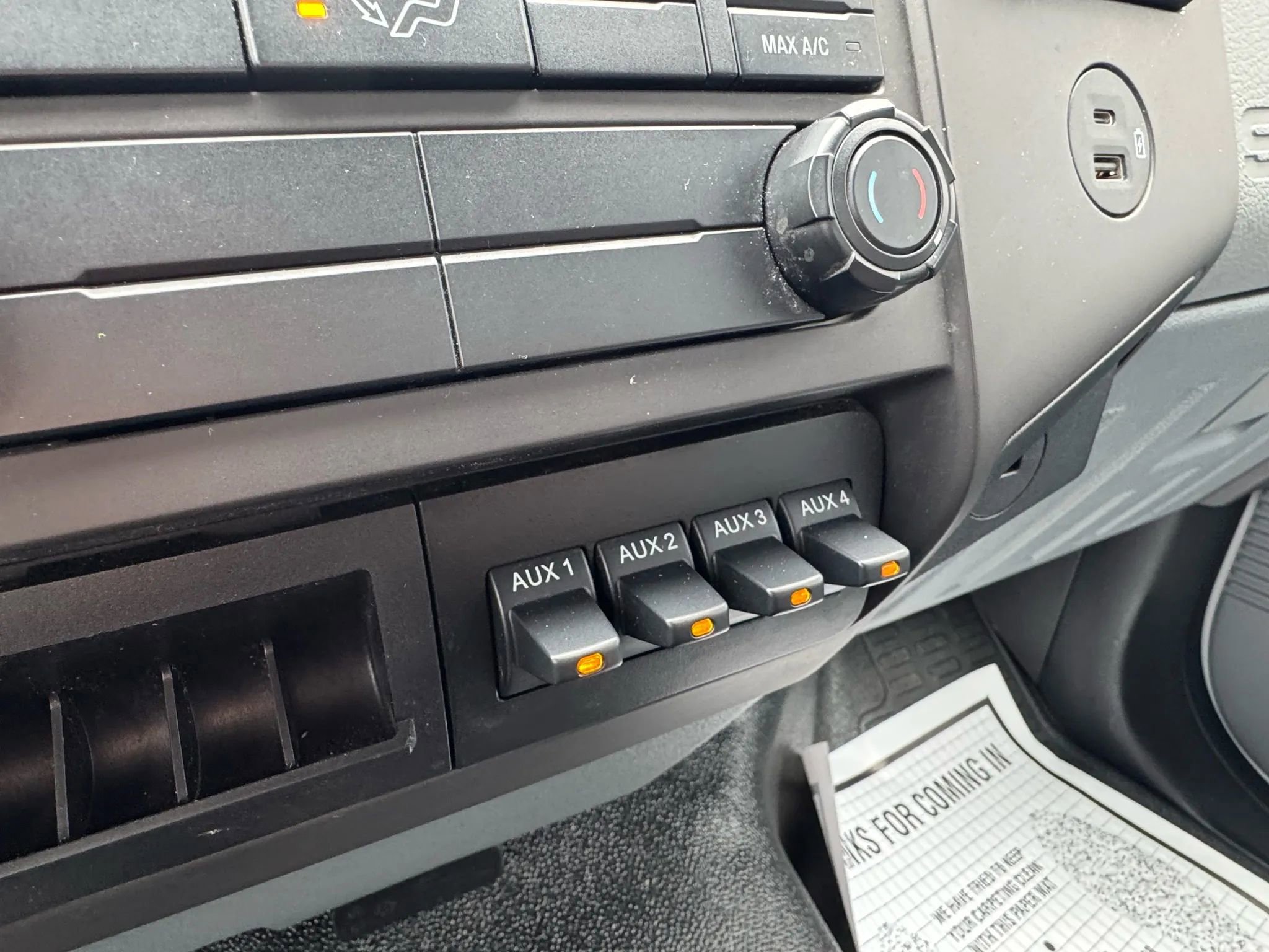 Used 2022 Ford F650 2WD Regular Cab Super Duty image 20