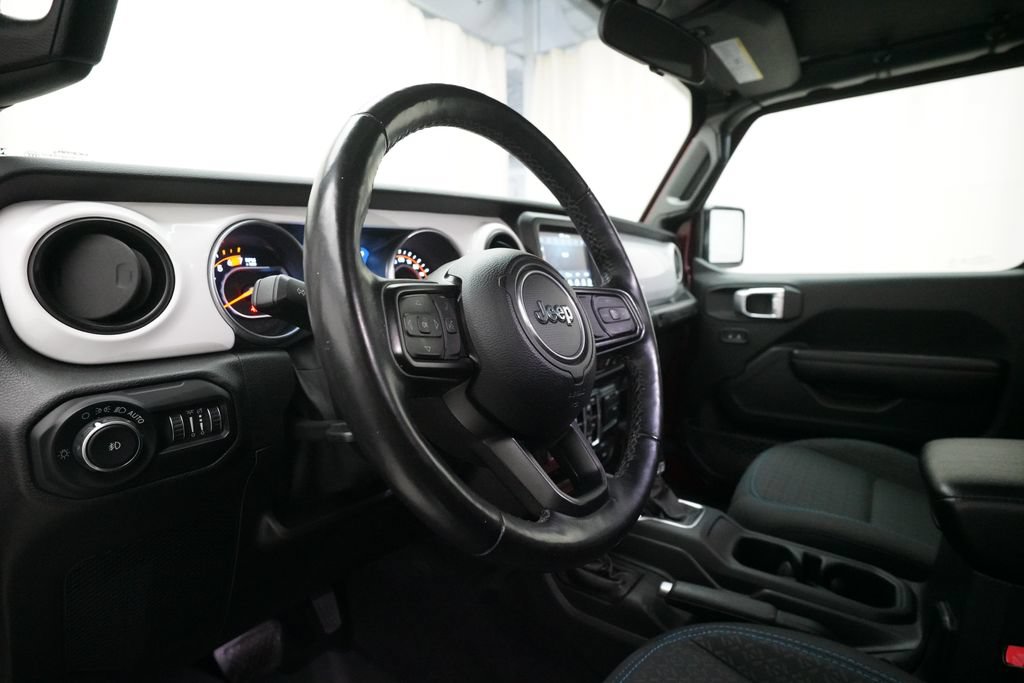 Used 2021 Jeep Wrangler Unlimited Sport AWD/4WD image 8