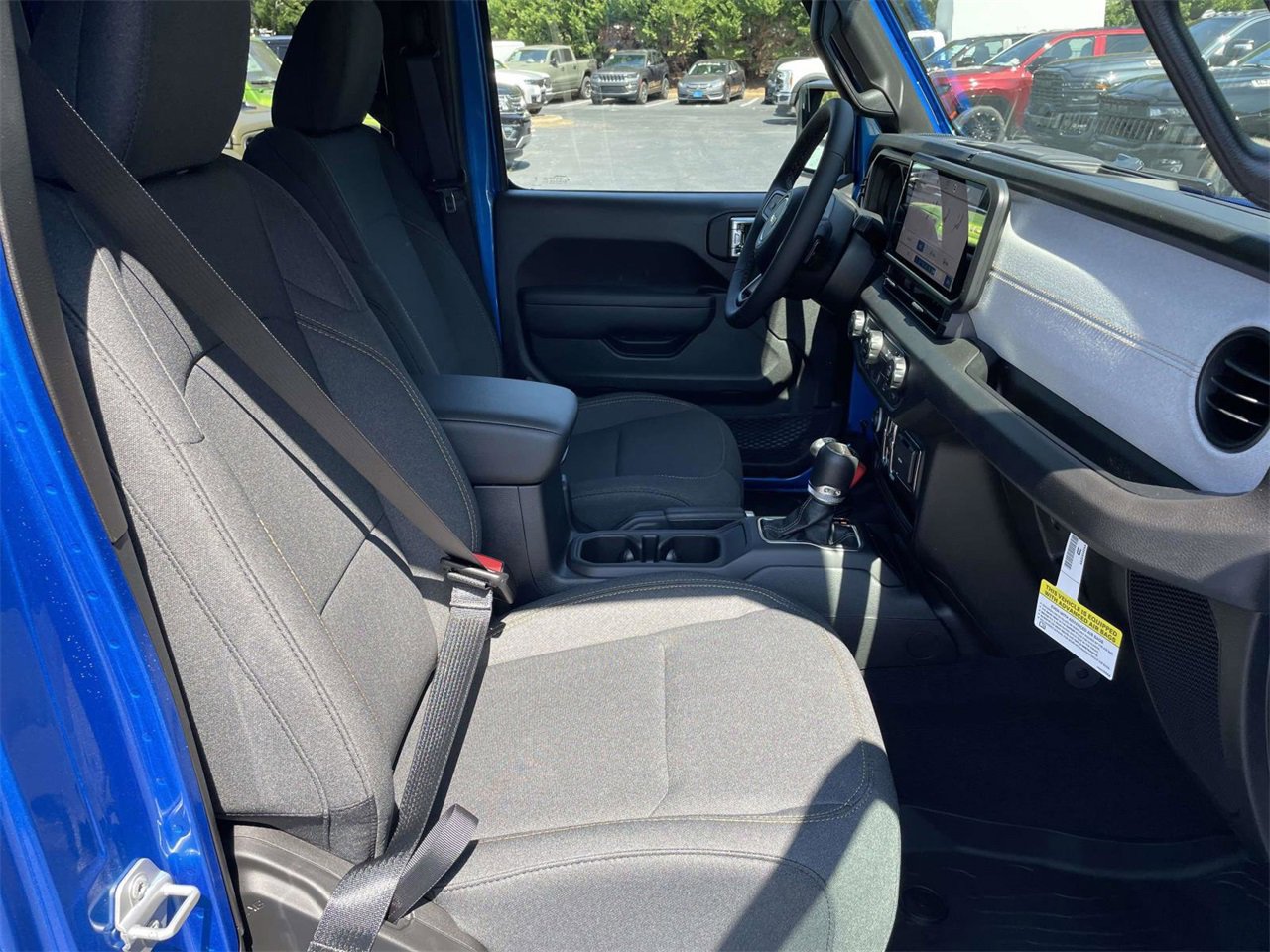 New 2025 Jeep Gladiator Sport image 33