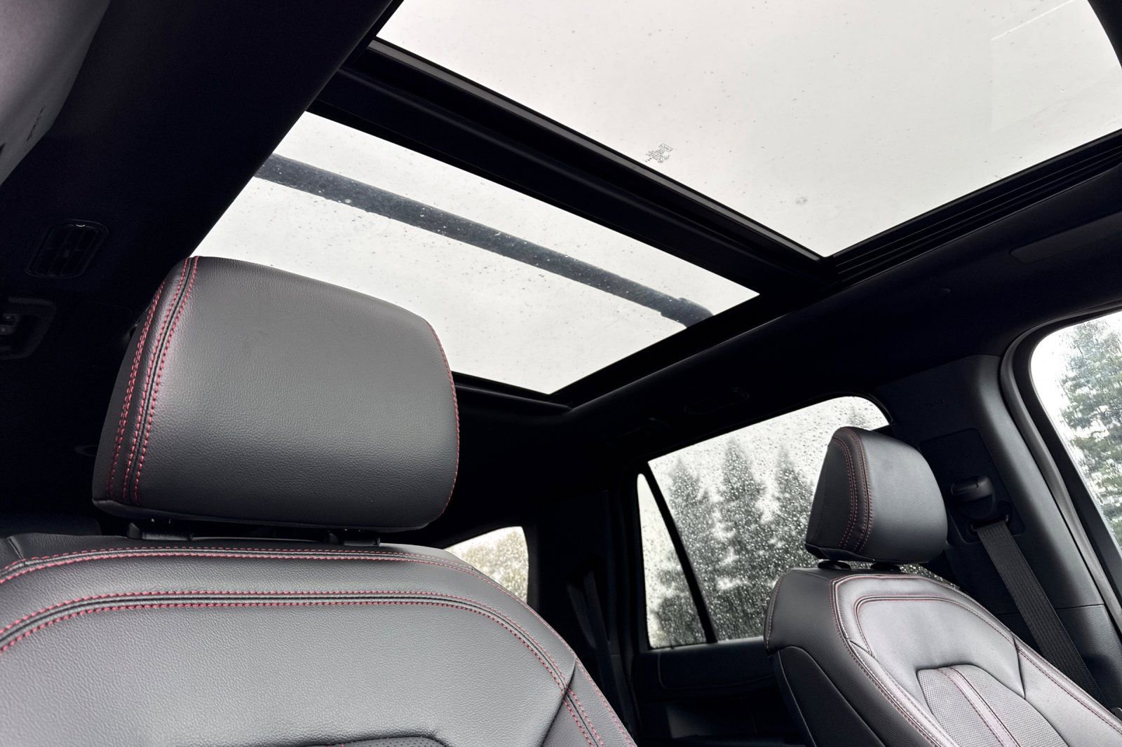 Used 2024 Ford Expedition Max Limited image 18