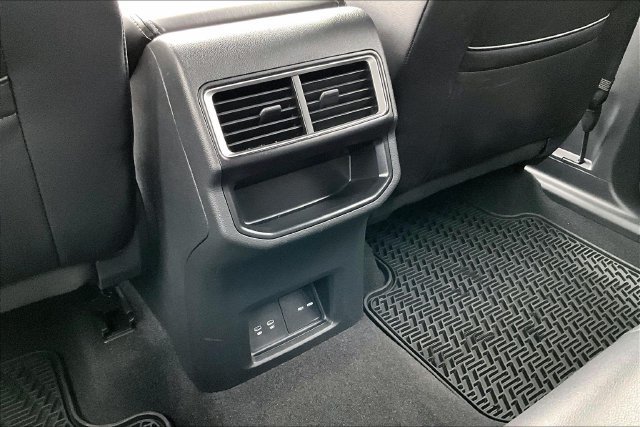 Used 2024 Volkswagen Atlas Cross Sport SE AWD/4WD image 10