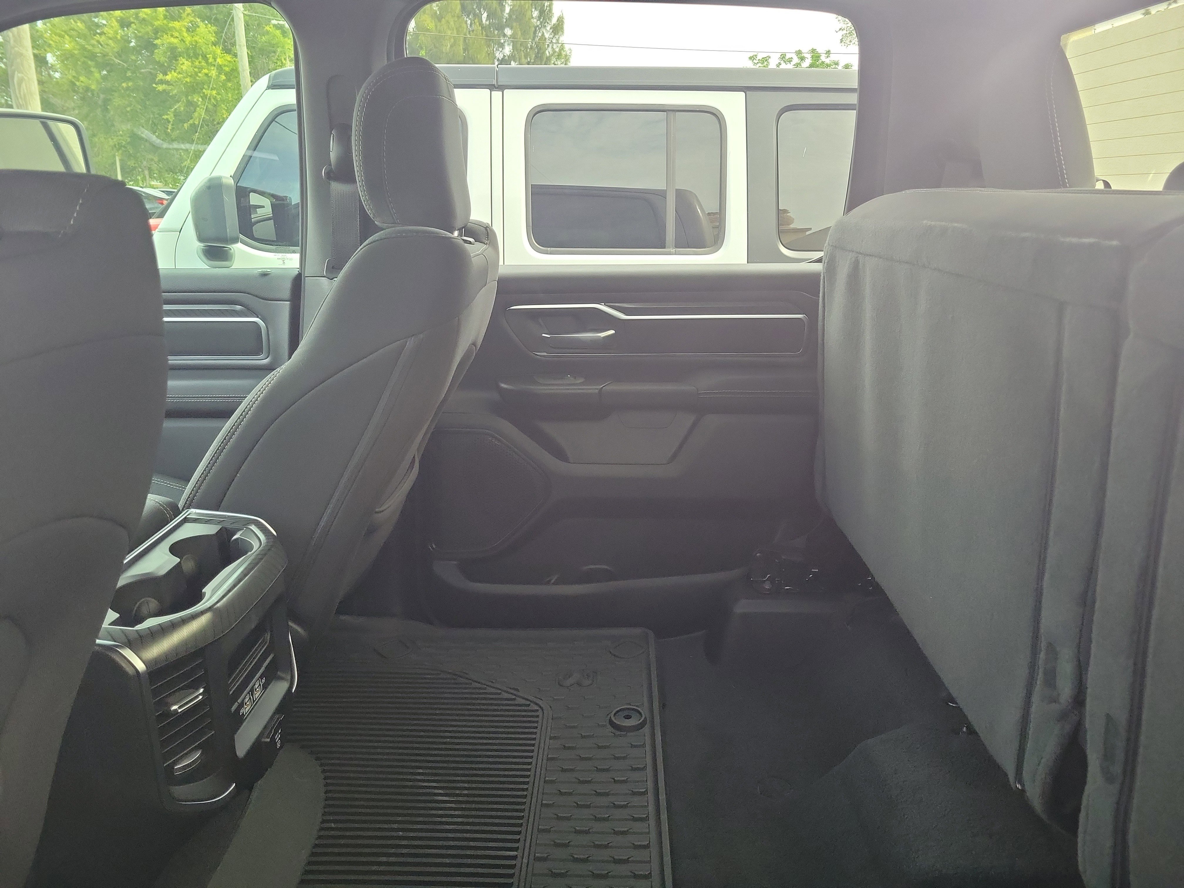 Used 2026 RAM 1500 Big Horn AWD/4WD image 8