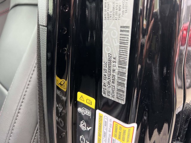 Used 2025 Jeep Wrangler Rubicon w/ Steel Bumper Group image 19