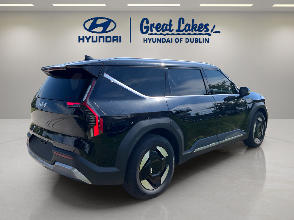 Used 2026 Kia EV9 Wind AWD/4WD image 5