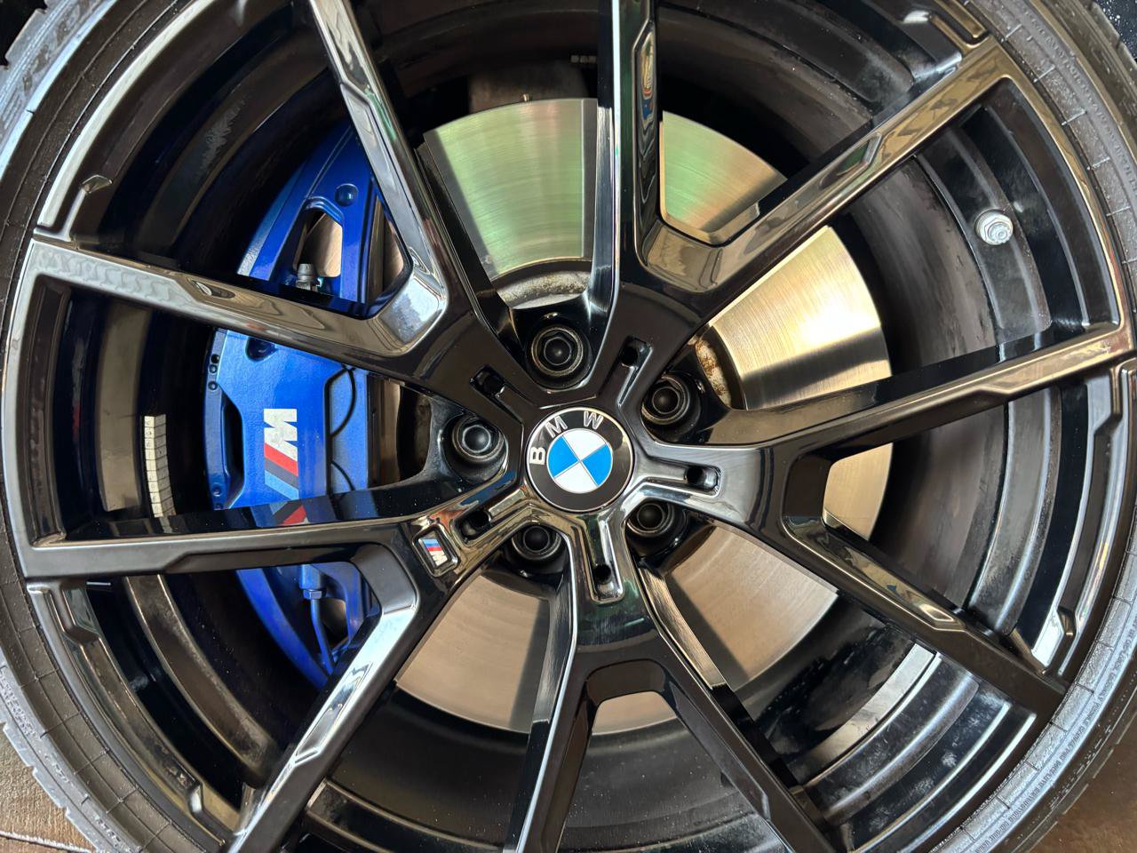 Used 2024 BMW M850i xDrive Convertible AWD/4WD image 38
