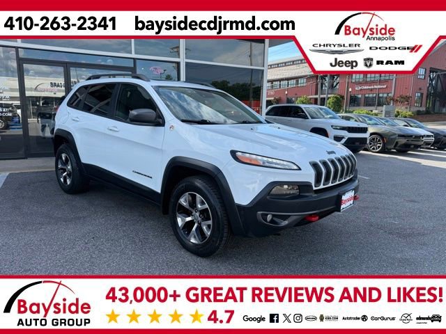 Used 2014 Jeep Cherokee Trailhawk w/ Technology Group AWD/4WD image 1