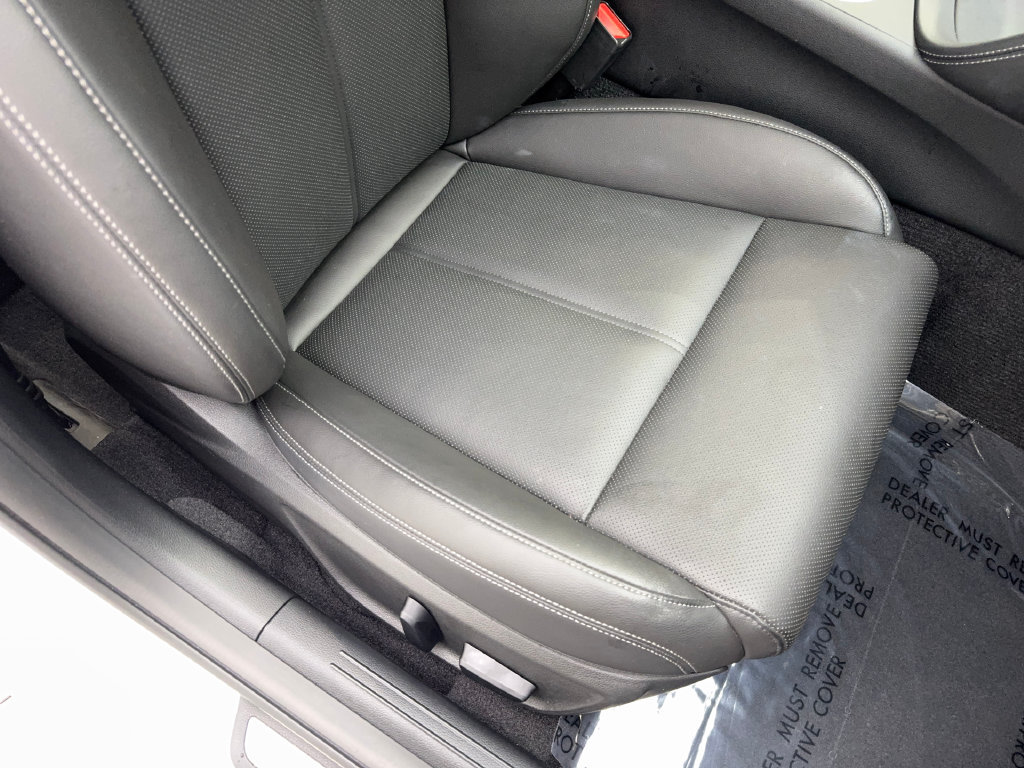 Used 2026 Genesis G70 2.5T RWD image 48