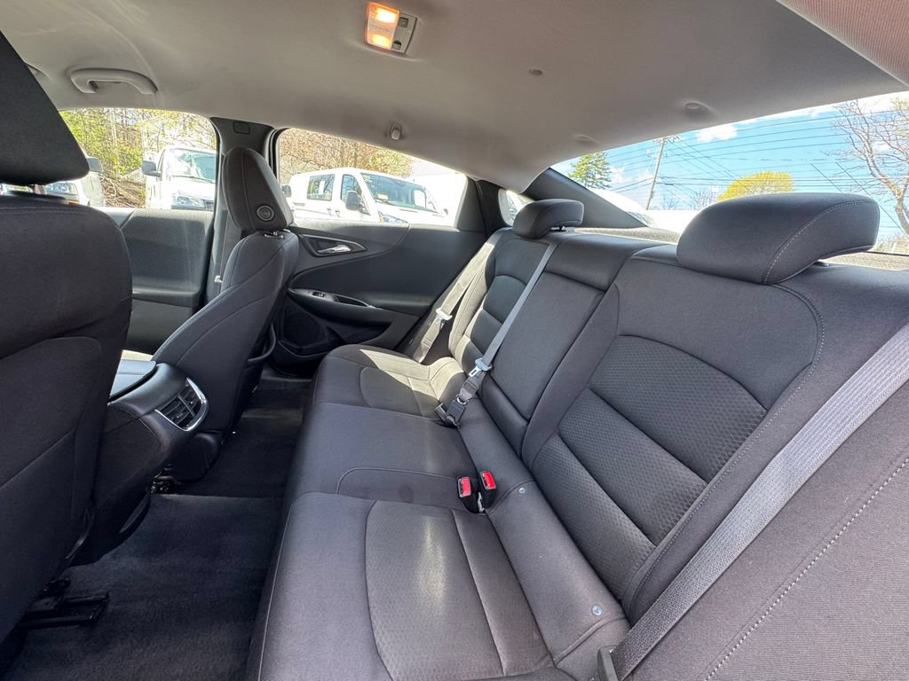 Used 2024 Chevrolet Malibu LT FWD image 13