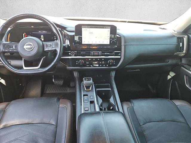 Used 2023 Nissan Pathfinder Platinum w/ Black Appearance Package FWD image 25