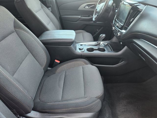 Used 2018 Chevrolet Traverse LT image 11