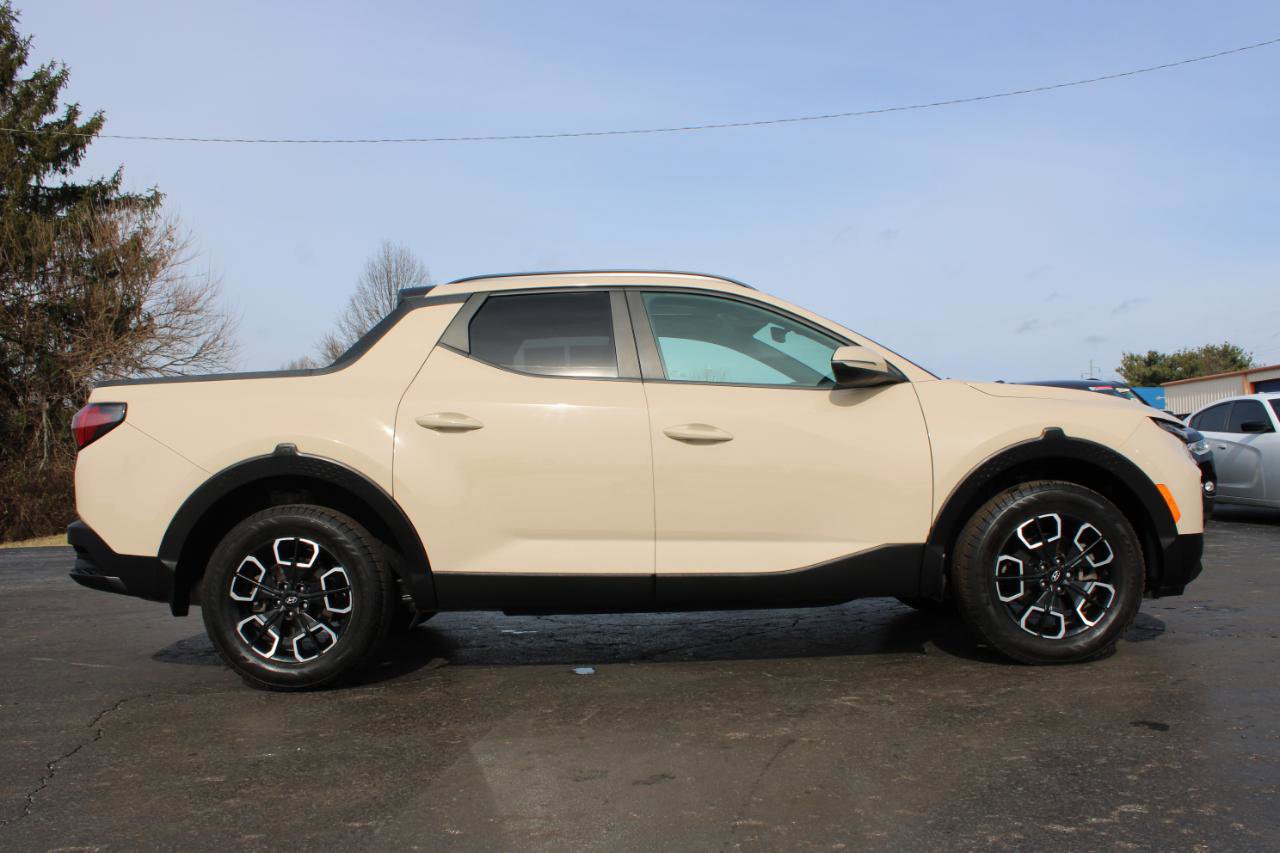 Used 2022 Hyundai Santa Cruz SEL Premium w/ Cargo Package image 3