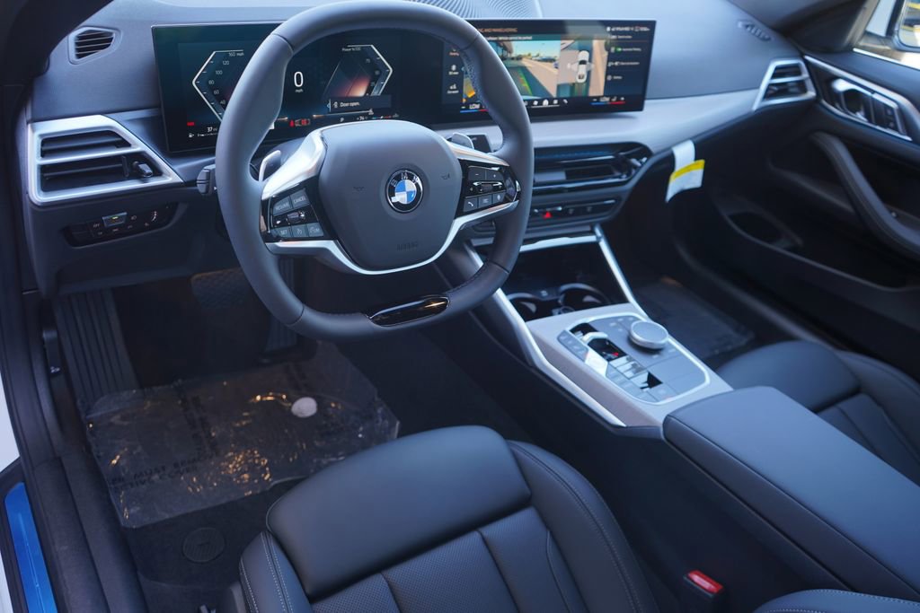 Used 2025 BMW 430i Coupe w/ Convenience Package image 11