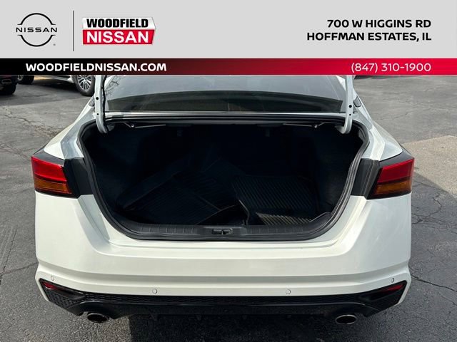 Certified 2024 Nissan Altima 2.5 SR w/ SR Premium Package AWD/4WD image 17