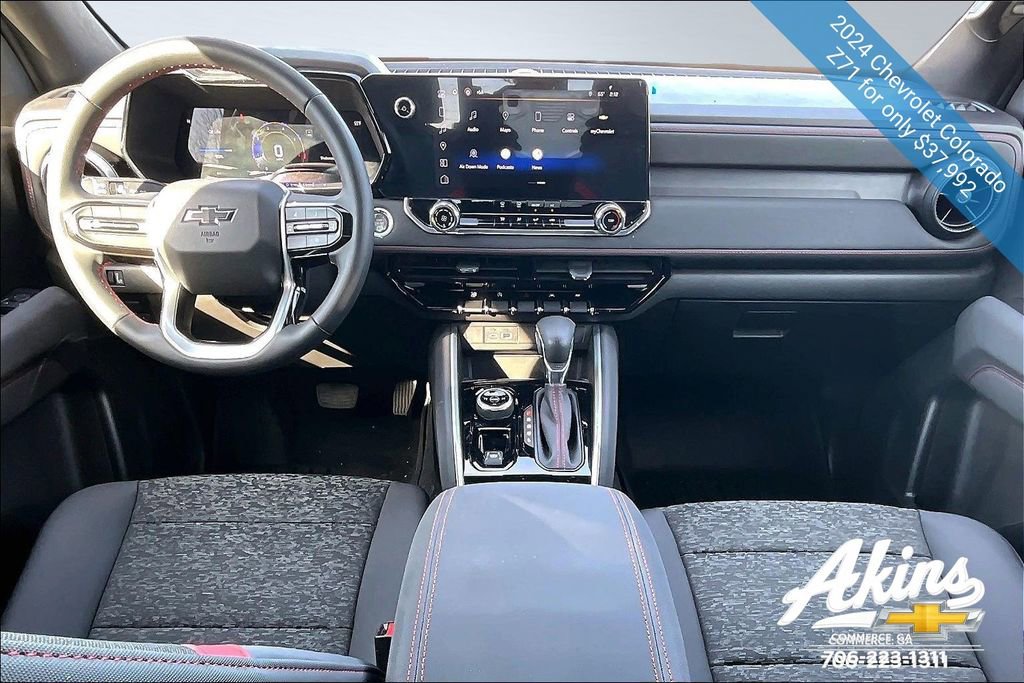 Used 2024 Chevrolet Colorado Z71 w/ Advanced Trailering Package AWD/4WD image 8