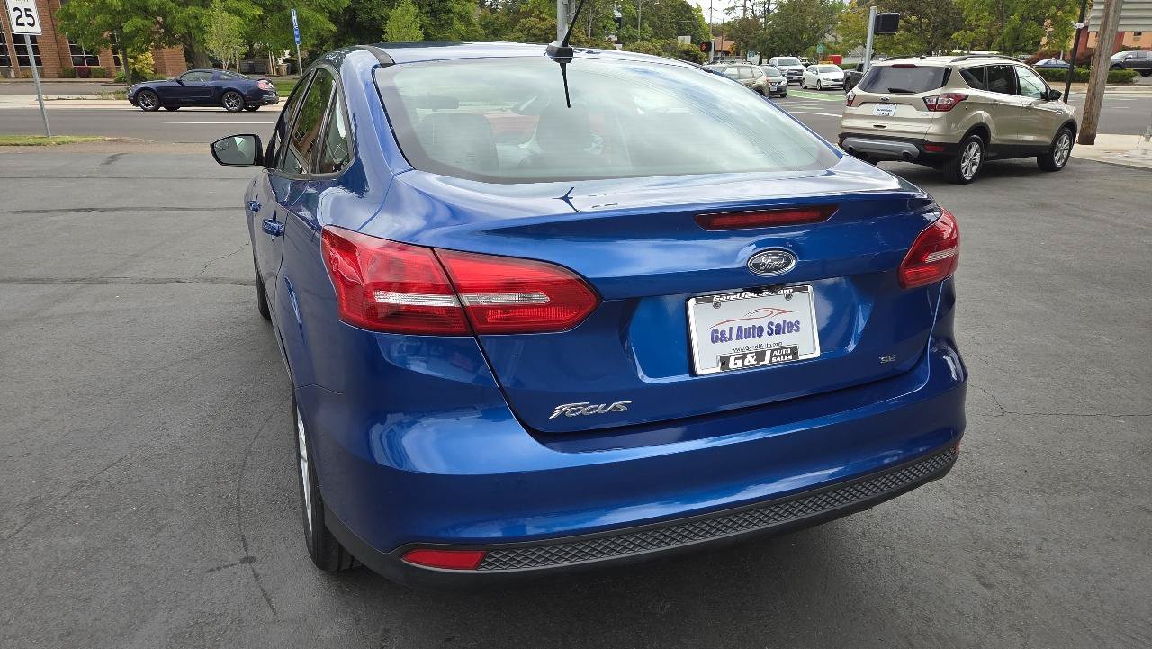 Used 2018 Ford Focus SE FWD image 10