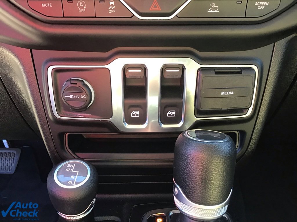 Used 2022 Jeep Wrangler Willys image 32