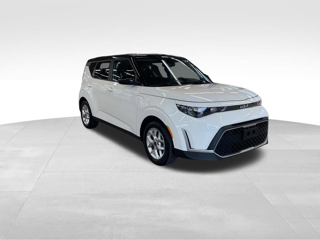 Certified 2023 Kia Soul S image 35