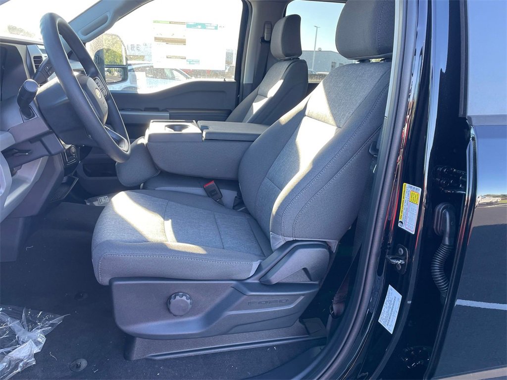 New 2026 Ford F250 XL w/ STX Appearance Package image 9