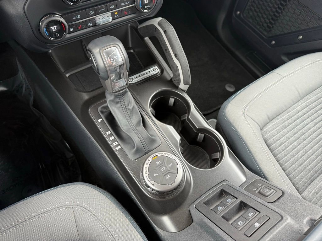 Used 2021 Ford Bronco Outer Banks image 14