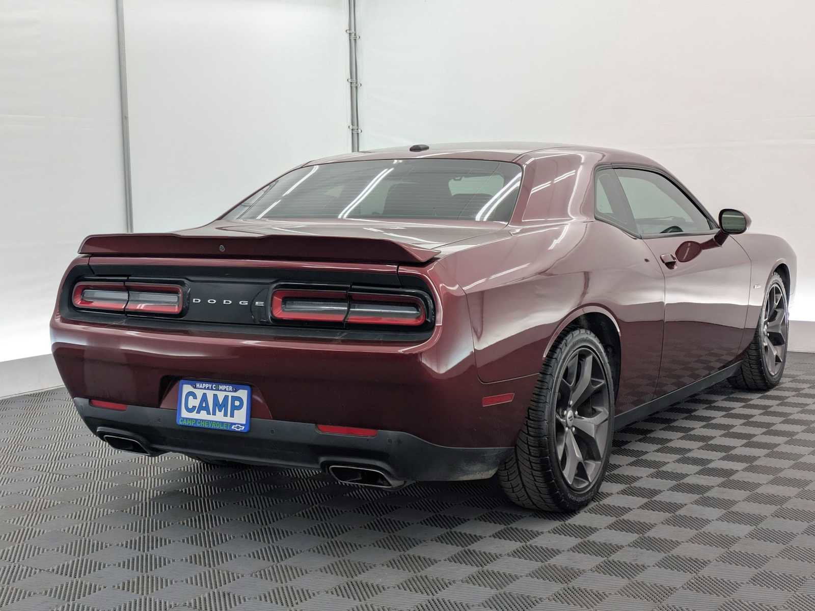 Used 2018 Dodge Challenger R/T image 6