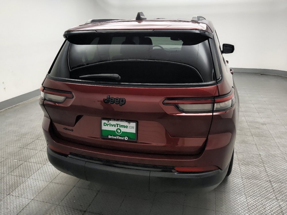 Used 2023 Jeep Grand Cherokee L Laredo AWD/4WD image 7